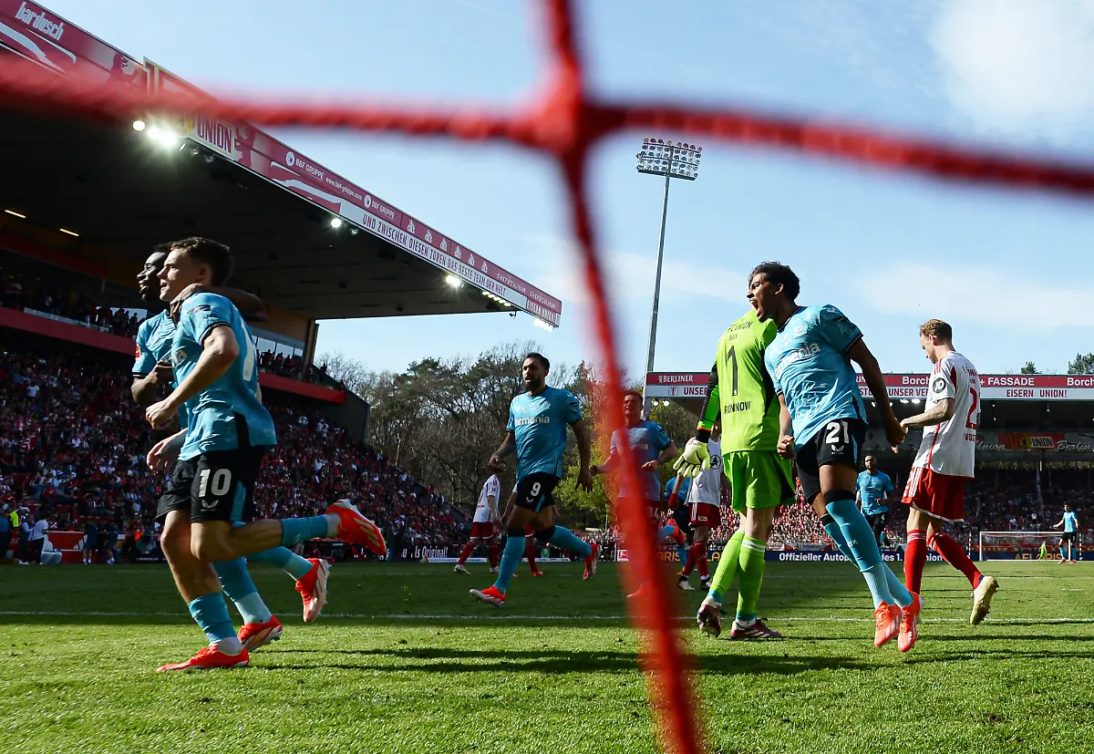 bg-leverkusen-saison-64