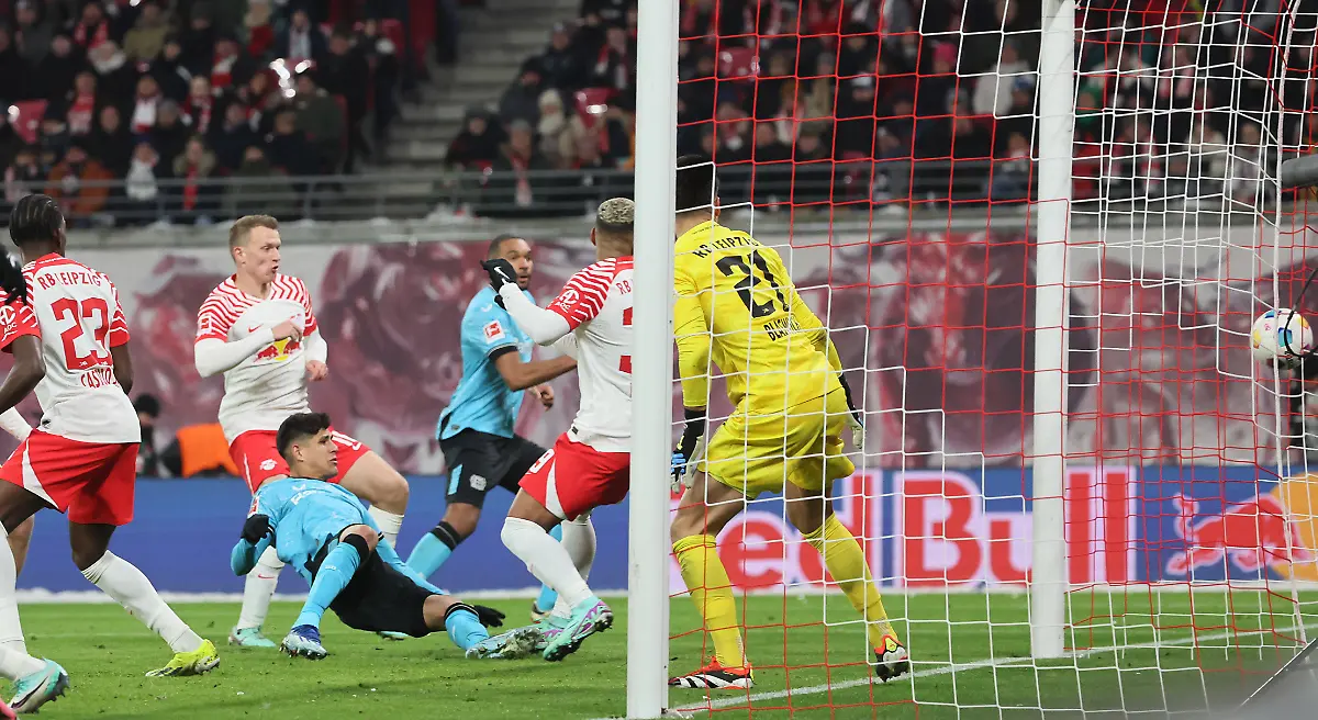 bg-leverkusen-saison-43