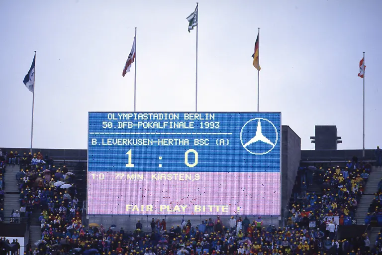 bg-leverkusen-saison-25