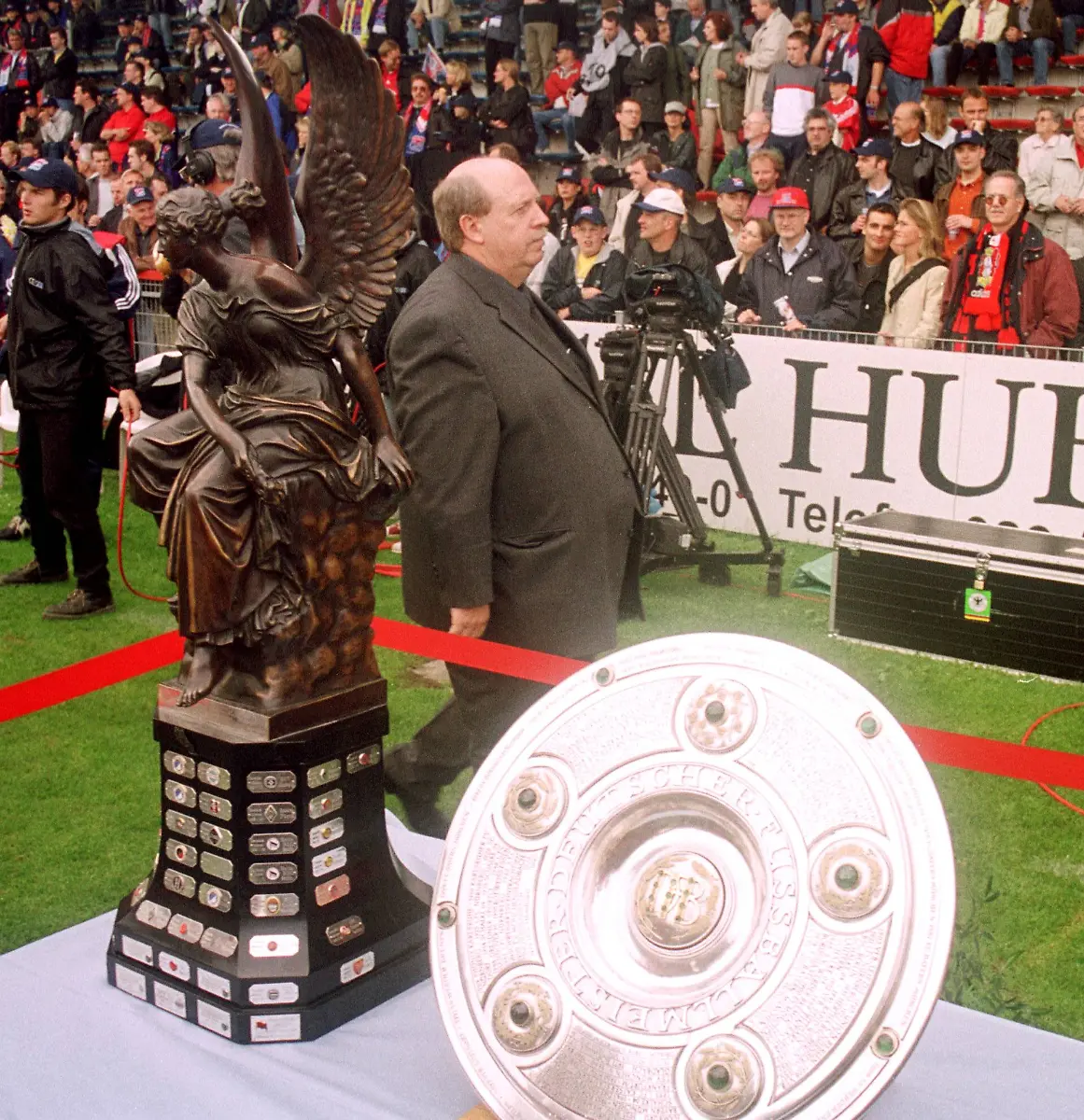 bg-leverkusen-saison-16