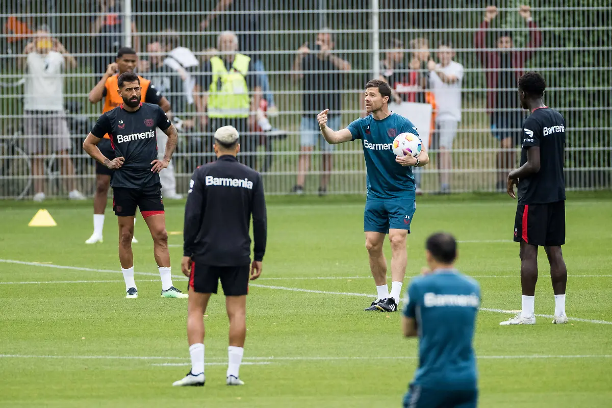 bg-leverkusen-saison-11