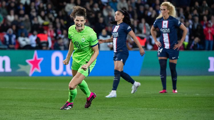 Dominique Janssen verwandelte den Elfmeter für Wolfsburg.