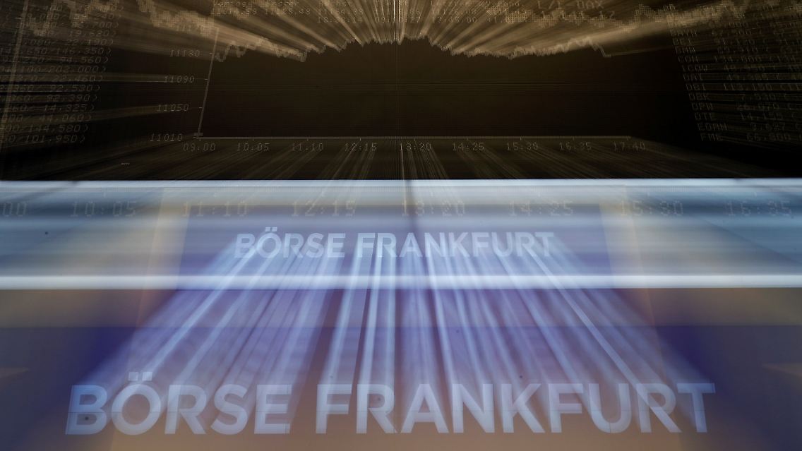 R.6415816-2020-11-17T194442Z_374699006_RC275K9NQ57D_RTRMADP_3_ISS-M-A-DEUTSCHE-BOERSE.JPG