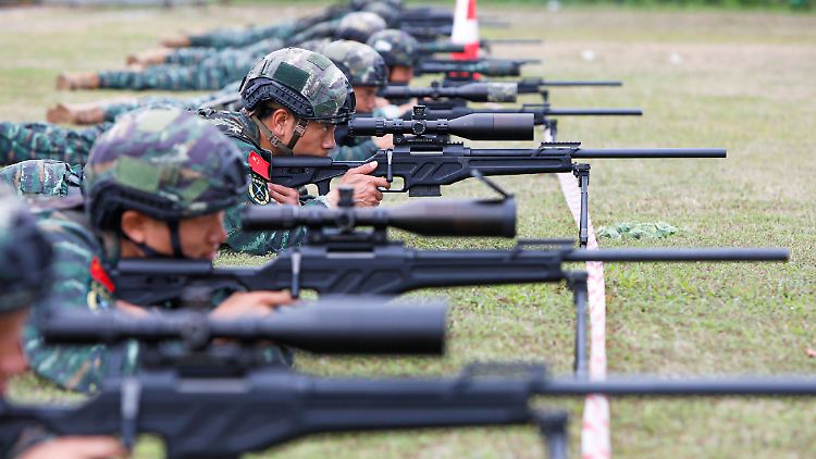 Peking habe den Militäretat für seine offensive Strategie im Südchinesischen Meer aufgestockt, sagt Gahler (Archivbild).