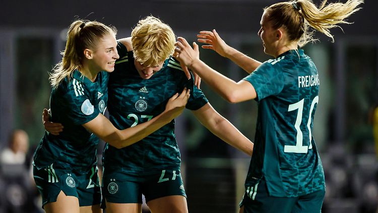 Für Jule Brand (l.) und Co. wäre die WM im eigenen Land sicherlich ein Karriere-Highlight.