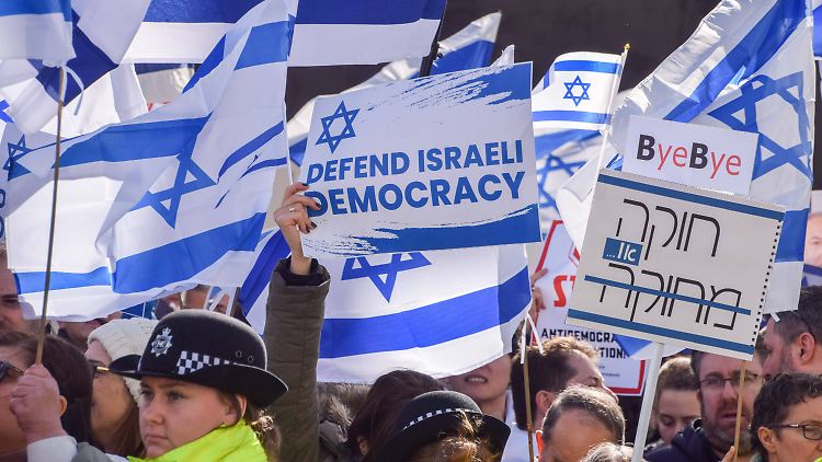 Proteste am Freitag in London - Anlass war der Besuch des israelischen Ministerpräsidenten Netanjahu in Großbritannien.