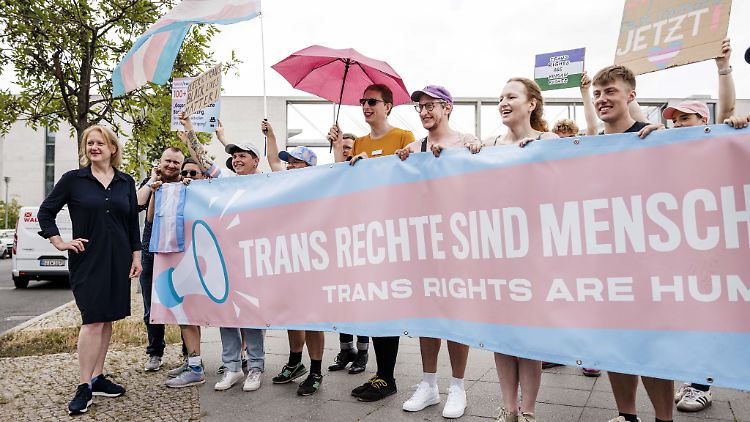 Bundesfamilienministerin Lisa Paus von den Grünen hatte sich für Transsexuelle starkgemacht.