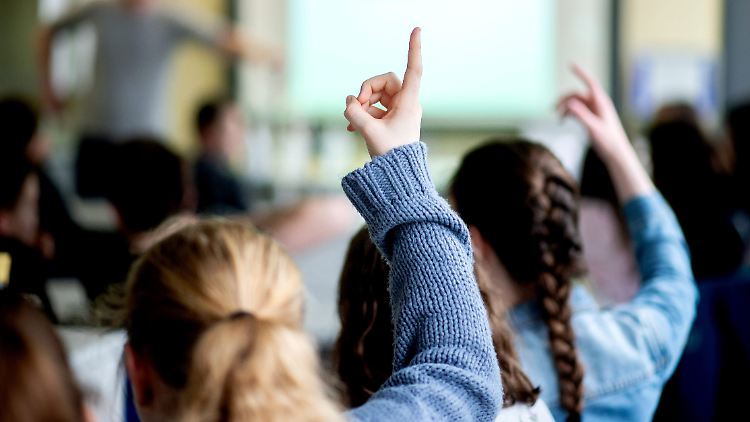 In einigen Ländern werde über höhere Klassenfrequenzen diskutiert.
