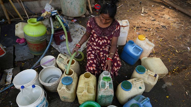 Zwei Milliarden Menschen weltweit haben keinen ausreichenden Zugang zu sauberem Trinkwasser.