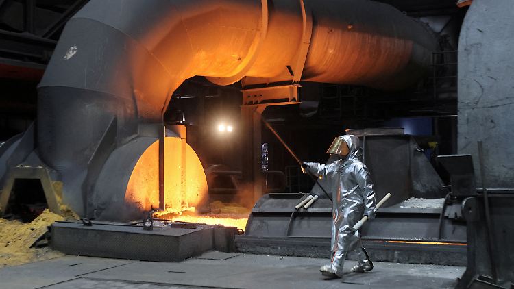 Thyssenkrupp will eine "Verselbstständigung" der Sparte, die künftig ohne die Mutter auskommen soll.