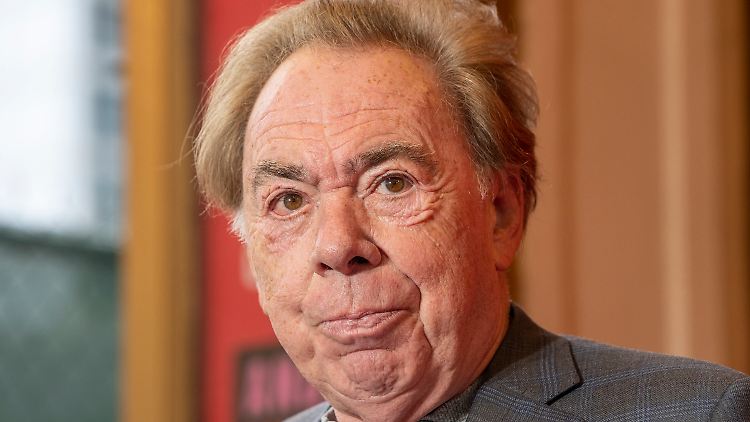 Um bei seinem Sohn sein zu können, hatte der Brite die offizielle Premiere seines Musicals "Cinderella" in New York abgesagt.