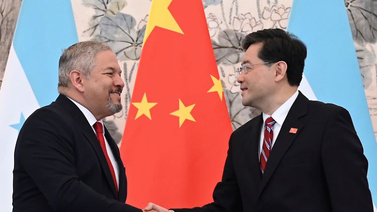 Für Honduras' Außenminister Enrique Reina ist Taiwan ab sofort ein Teil der Volksrepublik.