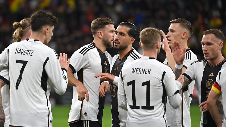 Kai Havertz (links) und Nico Schlotterbeck (2. v.r.) fehlen dem DFB-Team gegen Belgien.