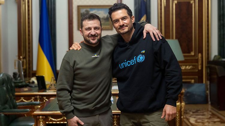 Kamen zu einem herzlichen Treffen zusammen: Wolodymyr Selenskyj und Orlando Bloom.