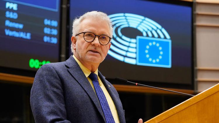 Michael Gahler außenpolitischer Sprecher der Europäischen Volkspartei (EVP).