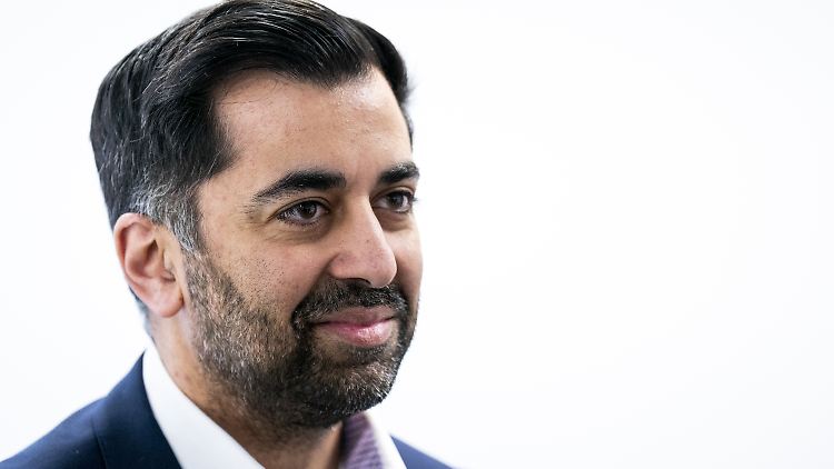 Fühlt sich wie der glücklichste Mann der Welt: der schottische Gesundheitsminister und baldige Premier Humza Yousaf.
