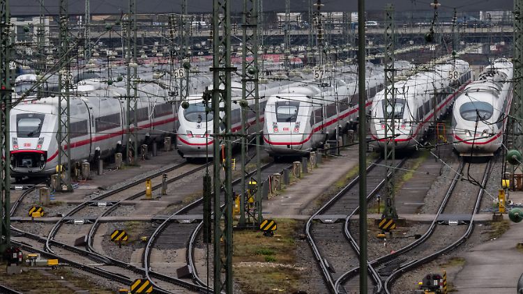 Bis einschließlich Ostern will die Eisenbahngewerkschaft EVG nicht nochmal streiken.