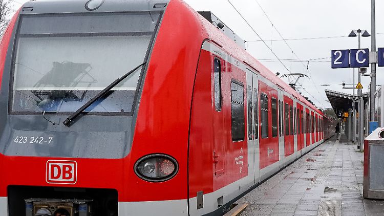 Mit dem Deutschlandticket werden Bahnfahrten künftig deutlich günstiger.
