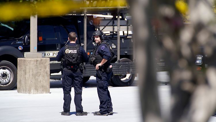 Die Polizei erschoss die 28-jährige Person und verhinderte vermutlich weitere Tote.