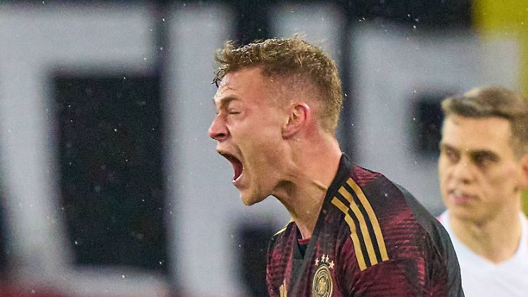 "Die ersten 30 Minuten waren ganz schlimm, die ersten 15 waren wir überhaupt nicht auf dem Platz", sagte Kapitän Joshua Kimmich.