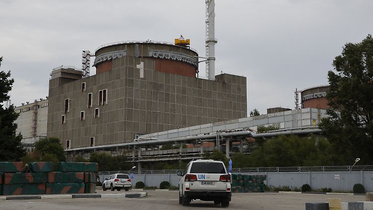 Immer wieder geriet das Atomkraftwerk Saporischschja unter Beschuss.