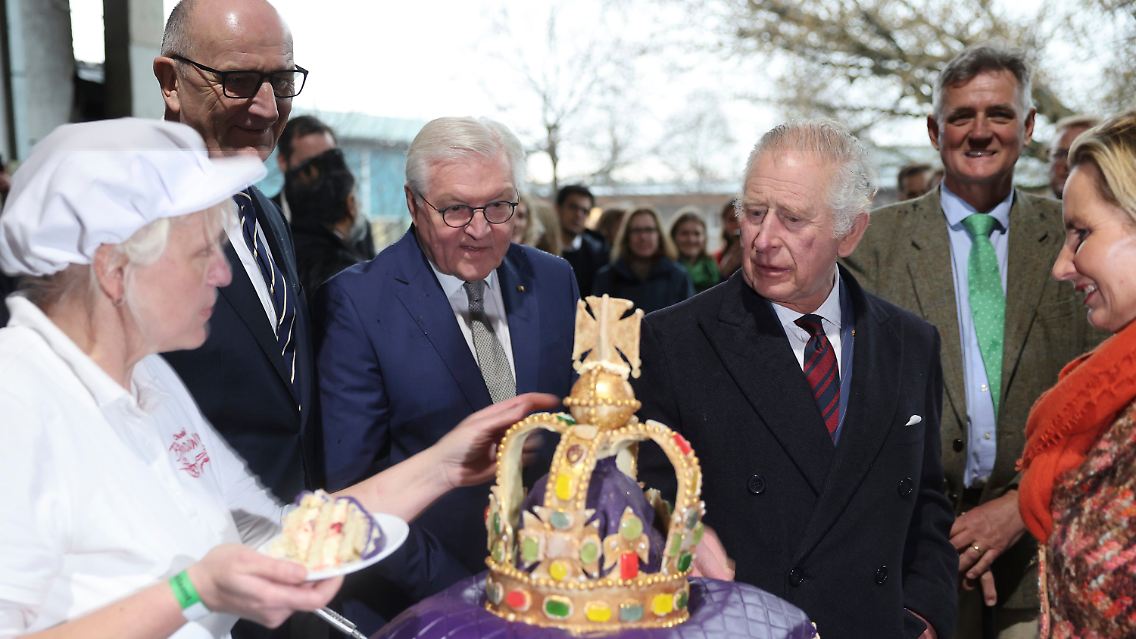 Krönender Abschluss: Ein Stück "Queen-Victoria-Torte" von Konditormeisterin Antje Neumann.