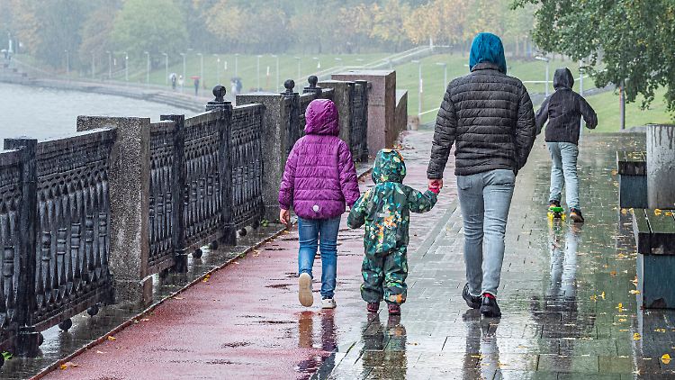 Bei der Eheschließung soll es mehr Möglichkeiten für den Nachnamen geben. Und bei einer Scheidung könnten Kinder diesen wechseln.