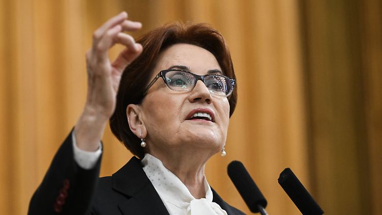 Klares Bekenntnis: "Ich habe keine Angst, Herr Recep", sagte Meral Aksener in Richtung von Präsident Erdogan. 