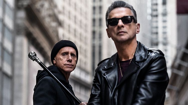 Trauerbewältigung für einen unsichtbaren Dritten: Martin Gore und Dave Gahan.