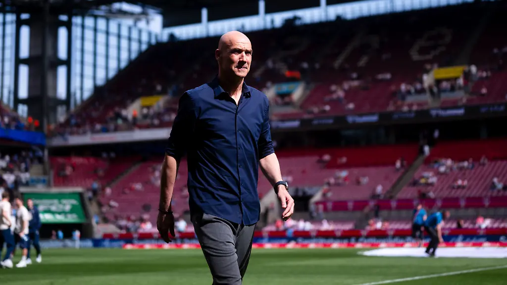 1ceb8cc53271b81af4b69a5b2e8d40e8