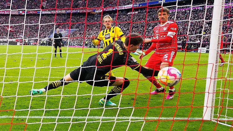 Thomas Müller traf doppelt für den FC Bayern.