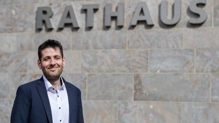 Ryyan Alshebl kam auf dem Höhepunkt der Fluchtbewegungen im Jahr 2015 aus Syrien nach Deutschland.