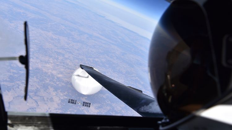 Die USA schossen den Ballon am 4. Februar vor der Küste von South Carolina ab.