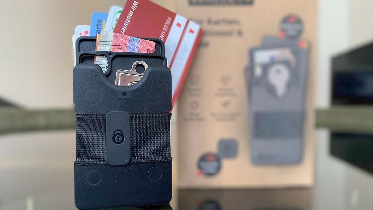 Das Lockcard Slim Wallet aus DHDL fasst Karten, Bargeld und Schlüssel