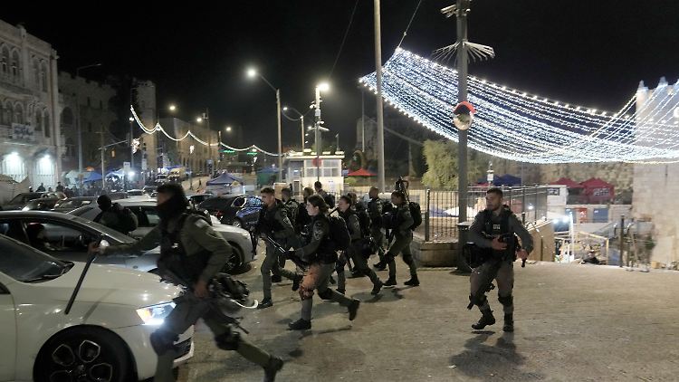 Auf dem Tempelberg ist es in der Vergangenheit immer wieder zu gewalttätigen Zusammenstößen zwischen Palästinensern und Israelis gekommen.