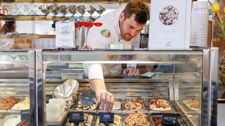 Bei Luca de Rocco gibt es auch Marzipan-Eis.