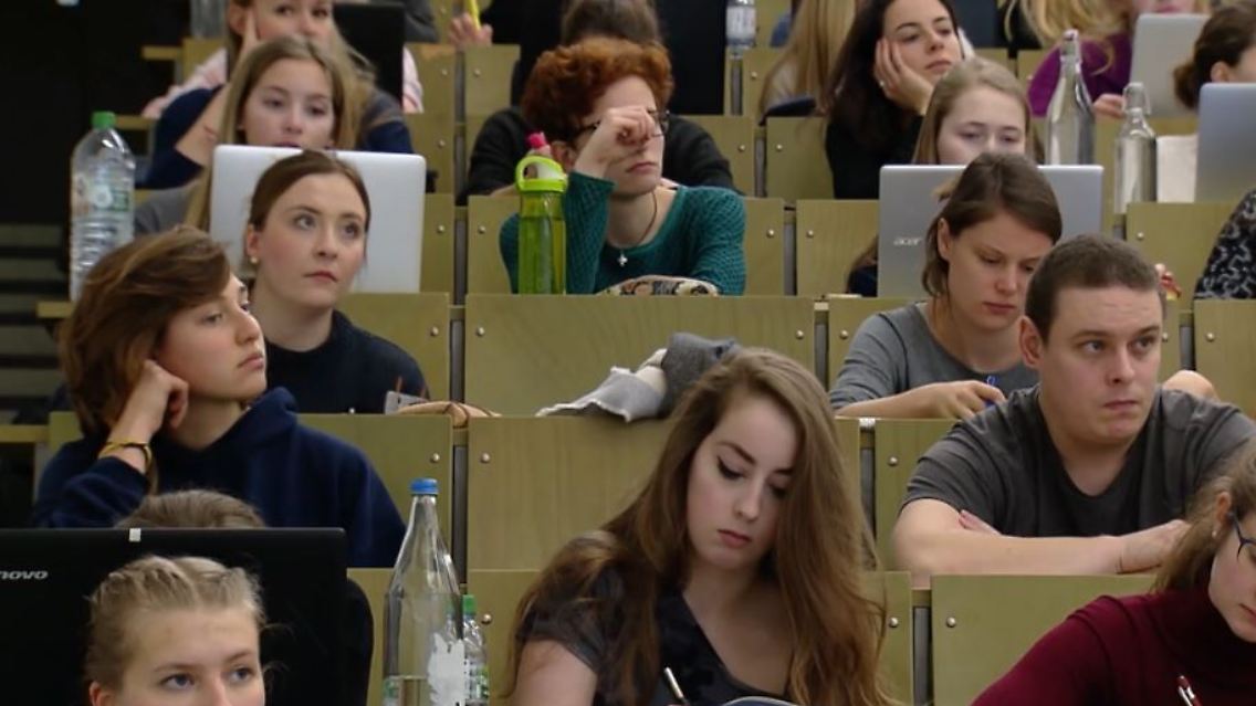 universität.JPG