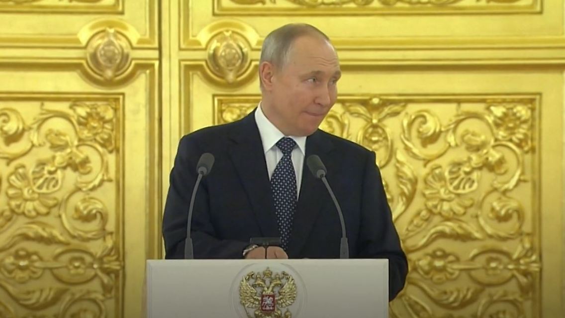 PutinApplaus.JPG