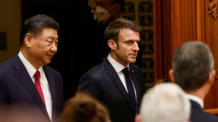 Machen sich für Friedensgespräche in der Ukraine stark: Xi und Macron.
