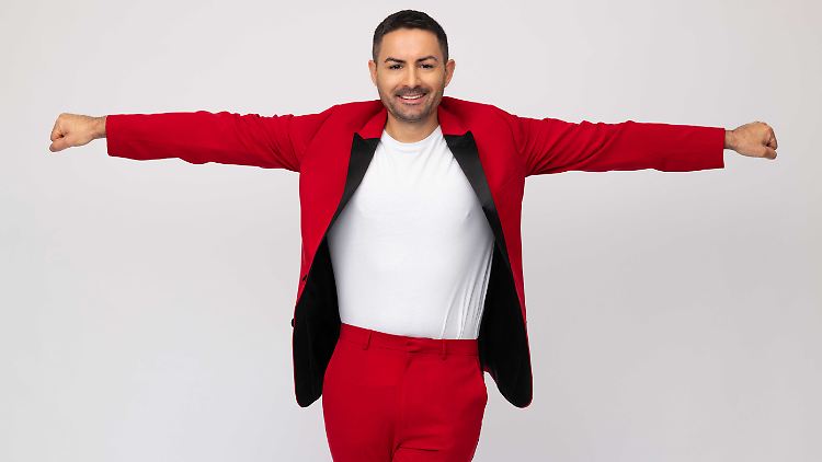 Feiert mit seinem ersten Album 20 Jahre DSDS: Menderes Bagci.