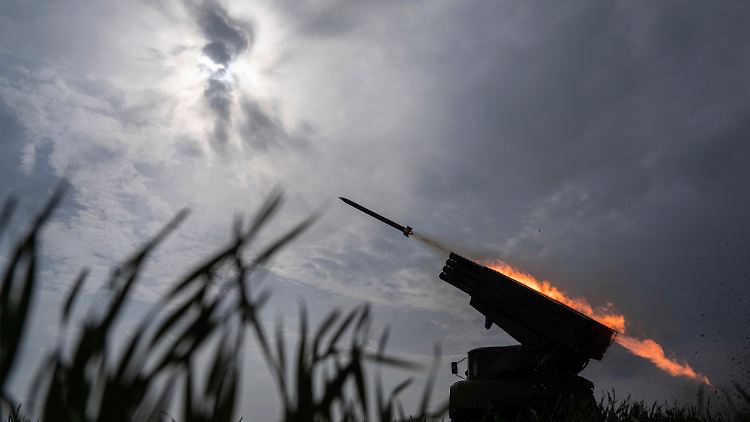 Die Dokumente sollen auch Informationen über westliche Waffenlieferungen in die Ukraine beinhalten.