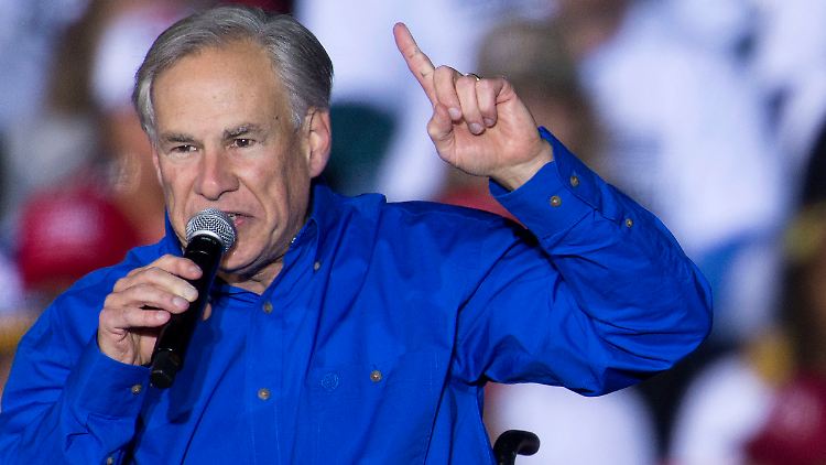 Will, dass ein Mann, der einen Demonstranten auf einer "Black Lives Matter"-Demonstration erschoss, begnadigt wird: Gouverneur Greg Abbott. 