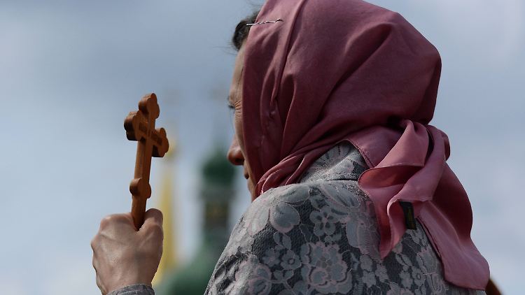 Die ukrainisch-orthodoxe Kirche hatte sich mit Beginn der Invasion von Russland losgesagt.