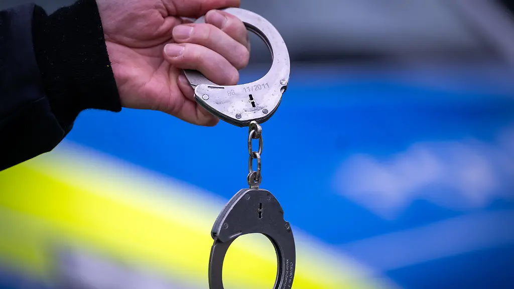 b3d9e46c40288fba4dcc7182bb49f8f4