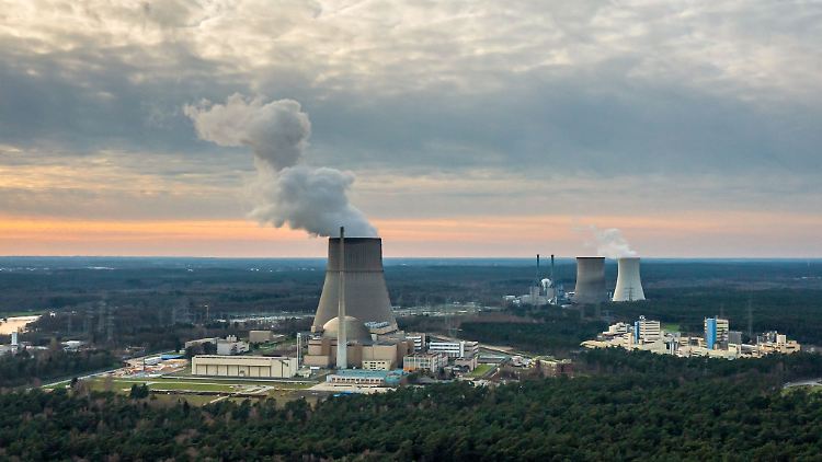 Die Kernenergie hatte 2022 noch einen Anteil von 6,4 Prozent am deutschen Strommix.