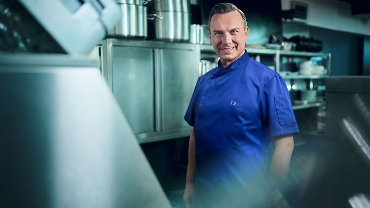 Wird zum "Restaurantretter": Tim Raue.