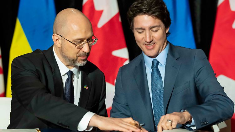 Schmyhal und Trudeau unterzeichneten in Toronto ein Abkommen.