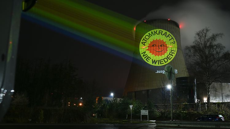 Die Anti-Atom-Bewegung feiert das Aus der letzten Meiler.