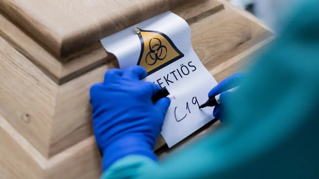 urn-binary-dpa-com-20090101-240403-935-58901-FILED