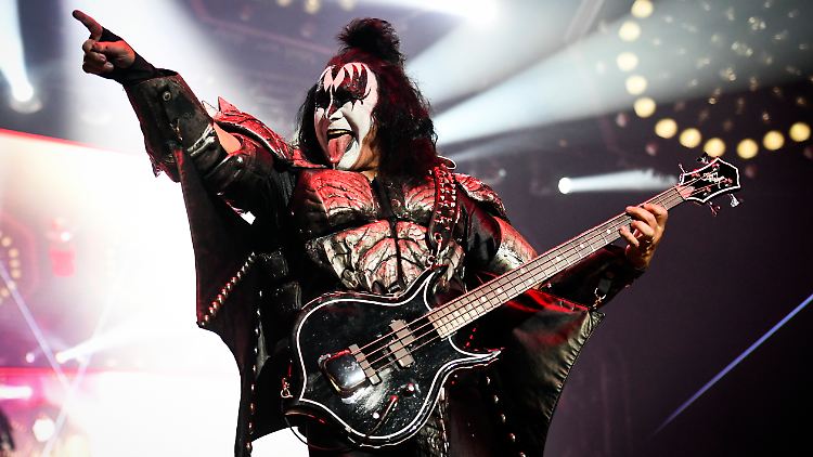 Auch mit 73 noch nicht in der Rock-Rente: KISS-Bassist Gene Simmons.